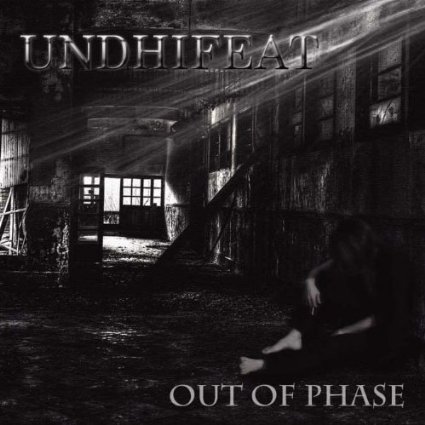 UNDHIFEAT / Out of Phase