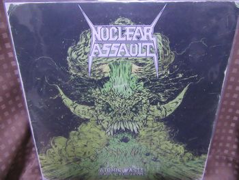 NUCLEAR ASSAULT / Atomic Waste (gree vinyl)