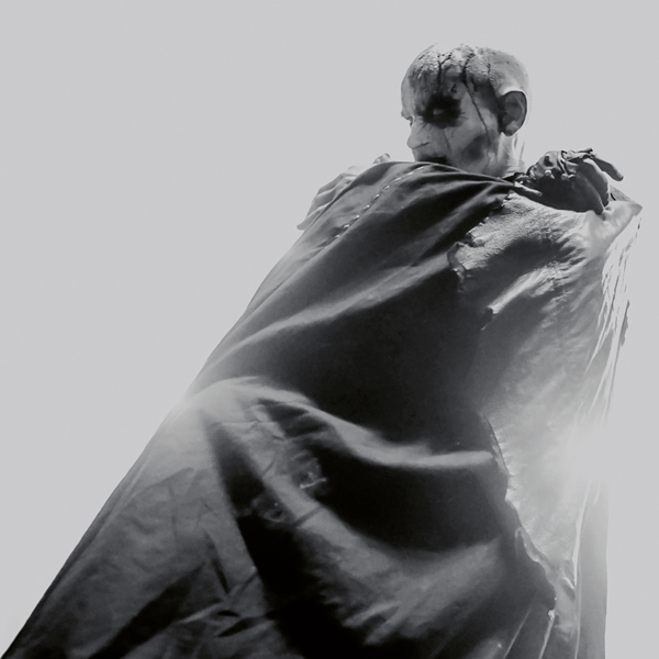 TAAKE / Et Hav av Avstand NEW !!